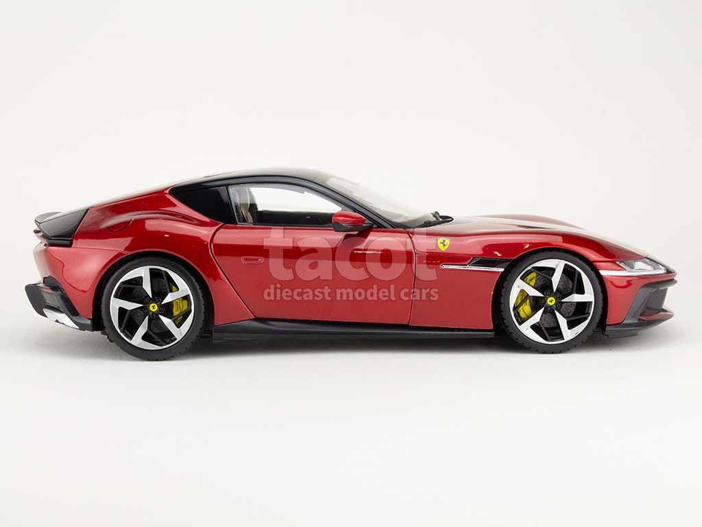 108157 Ferrari 12Cilindri 2024