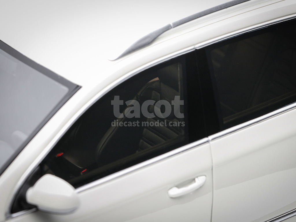 108178 Volkswagen Passat Variant R36 2008