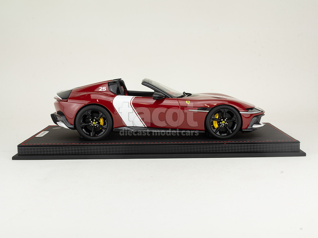 108195 Ferrari 12 Cilindri Spider 2025