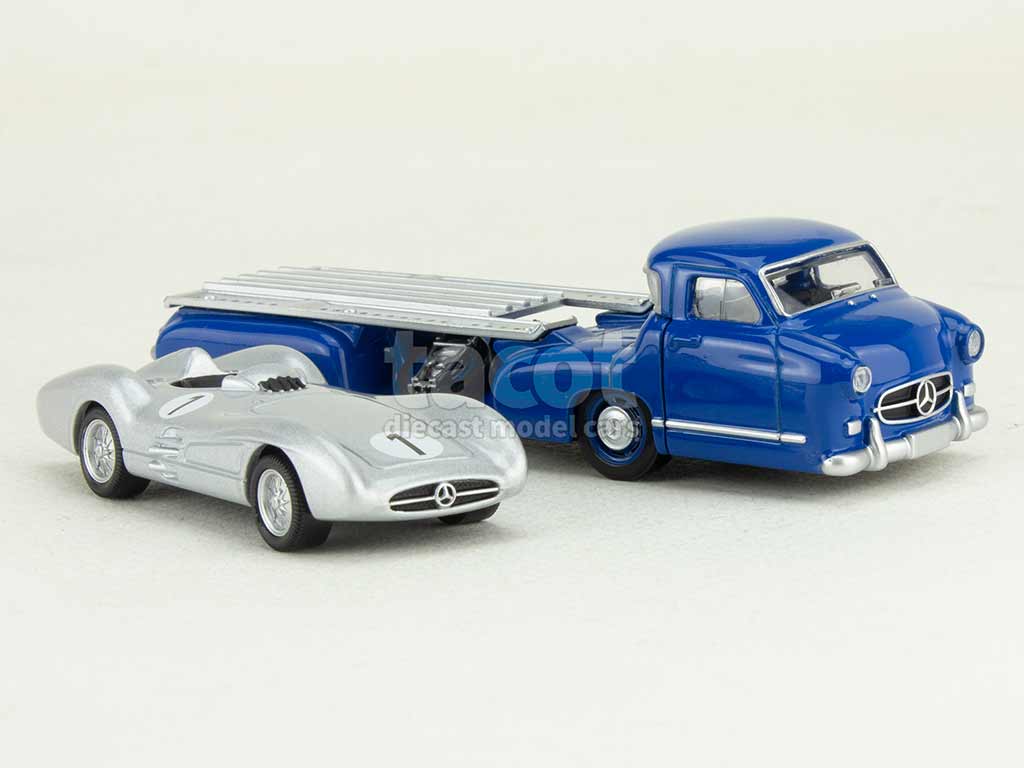108204 Mercedes W21/ Renntransporter 1954