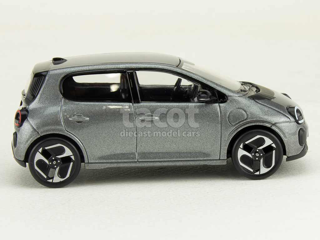 108208 Renault New Twingo e-tech electric 2026