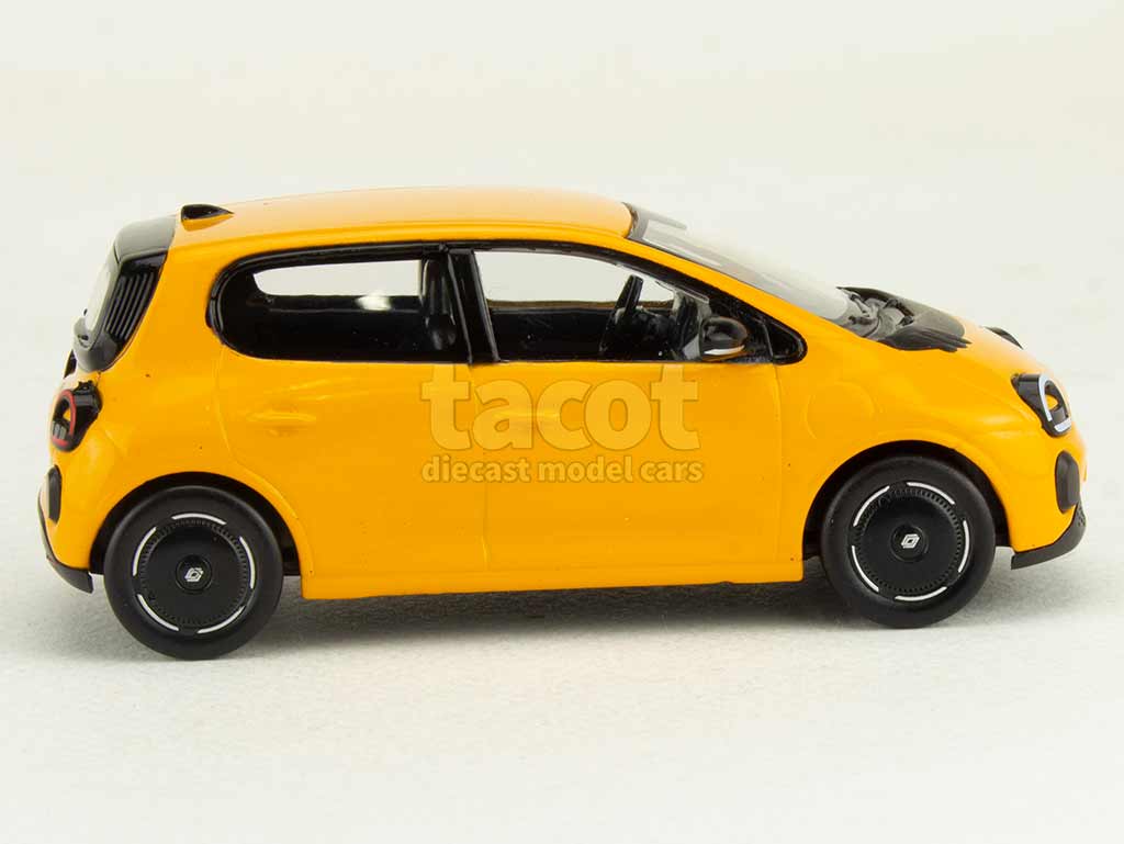 108209 Renault New Twingo e-tech electric 2026