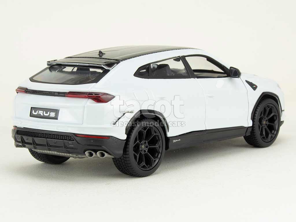 108217 Lamborghini Urus Performante 2022