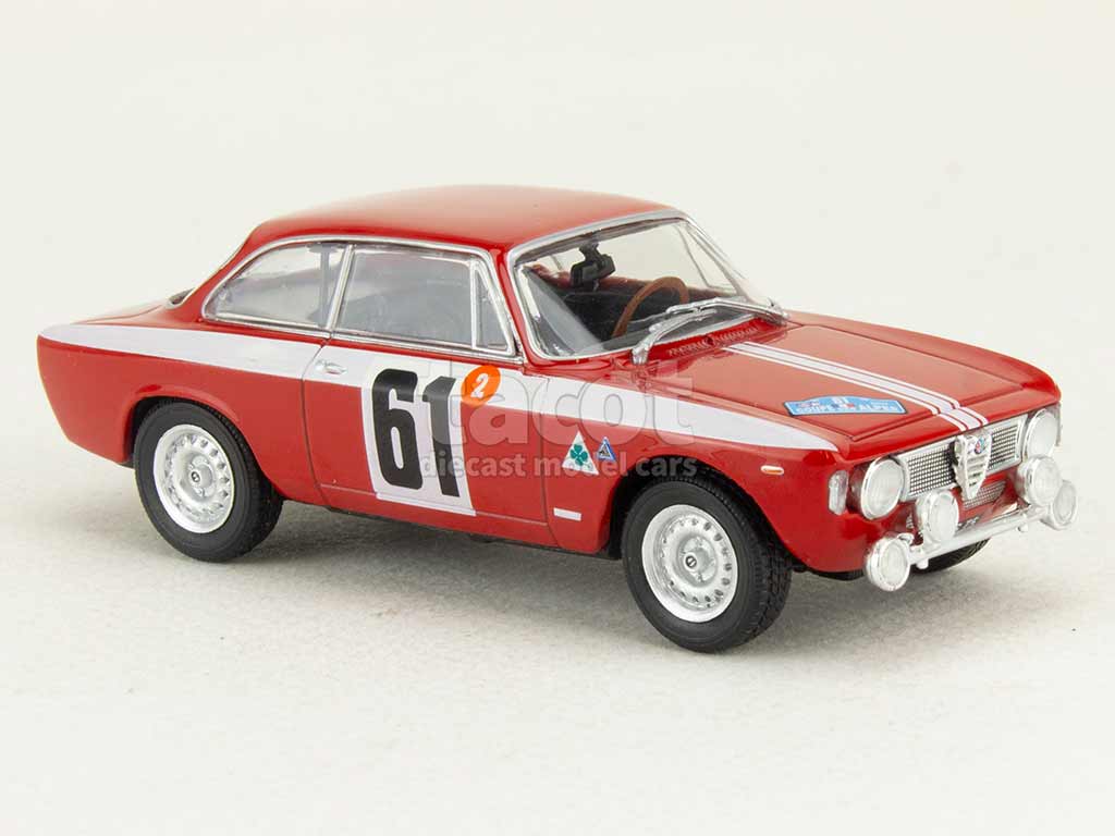 108239 Alfa Romeo Giulia GTA Coupe des Alpes 1966