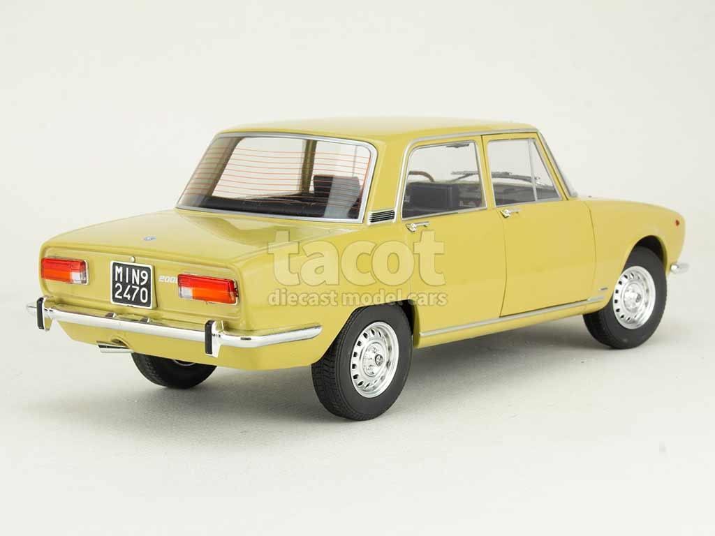 108245 Alfa Romeo 2000 Berlina 1971