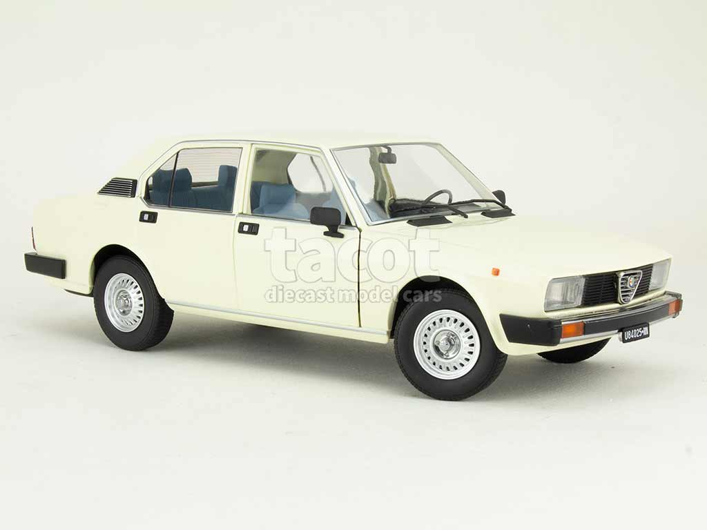 108246 Alfa Romeo Alfetta Berline 2000L 1978