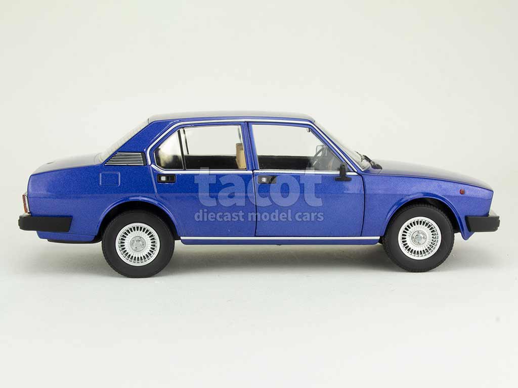 108247 Alfa Romeo Alfetta Berline 2000L 1978