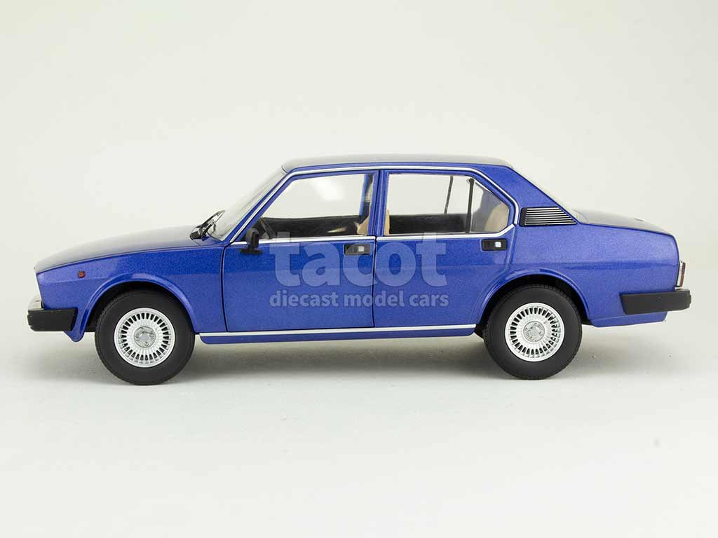 108247 Alfa Romeo Alfetta Berline 2000L 1978