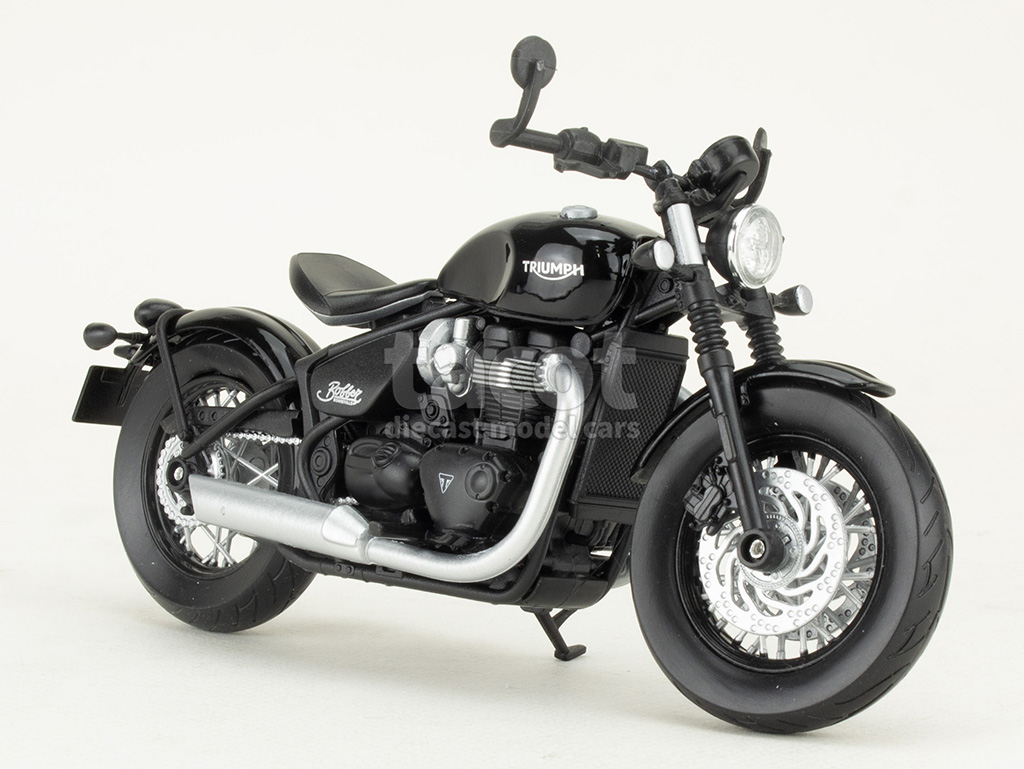 108285 Triumph Bonneville Bobber
