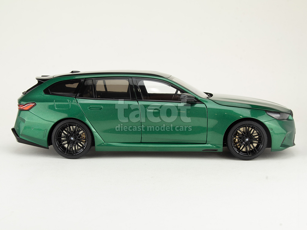 108288 BMW New M5/ G90 Touring 2024