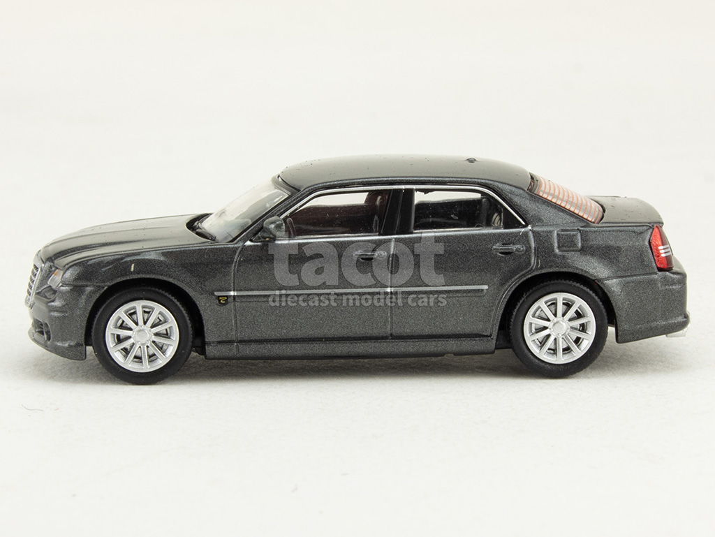 108301 Chrysler 300C SRT8 2012
