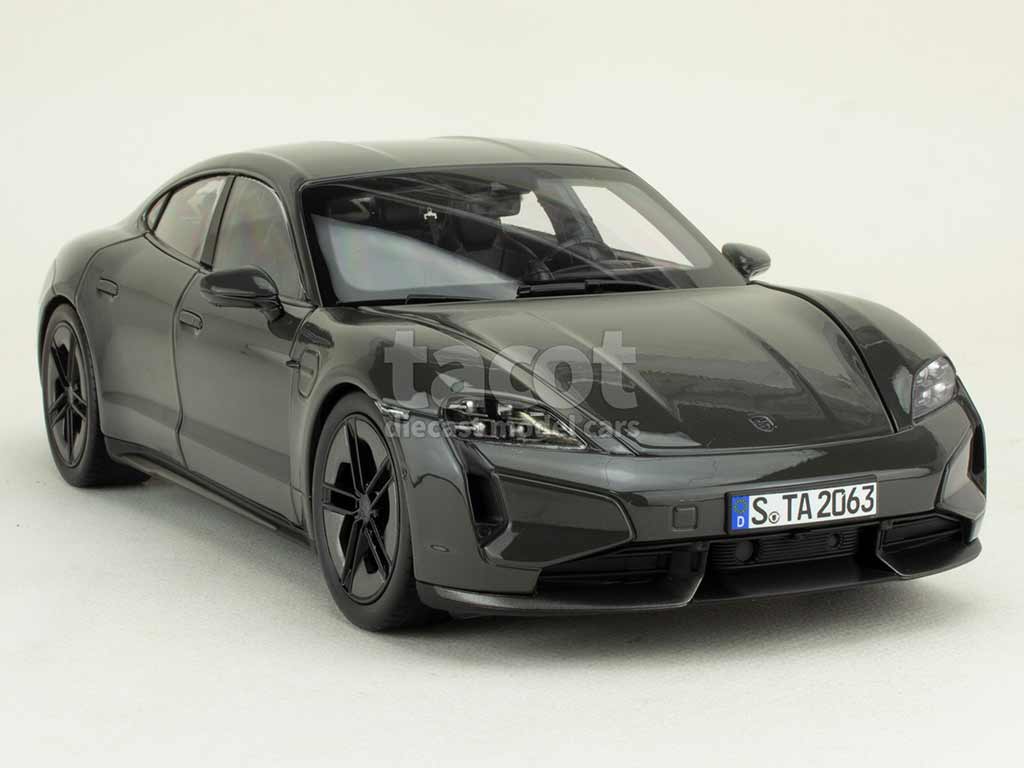 108363 Porsche Taycan Turbo S 2024