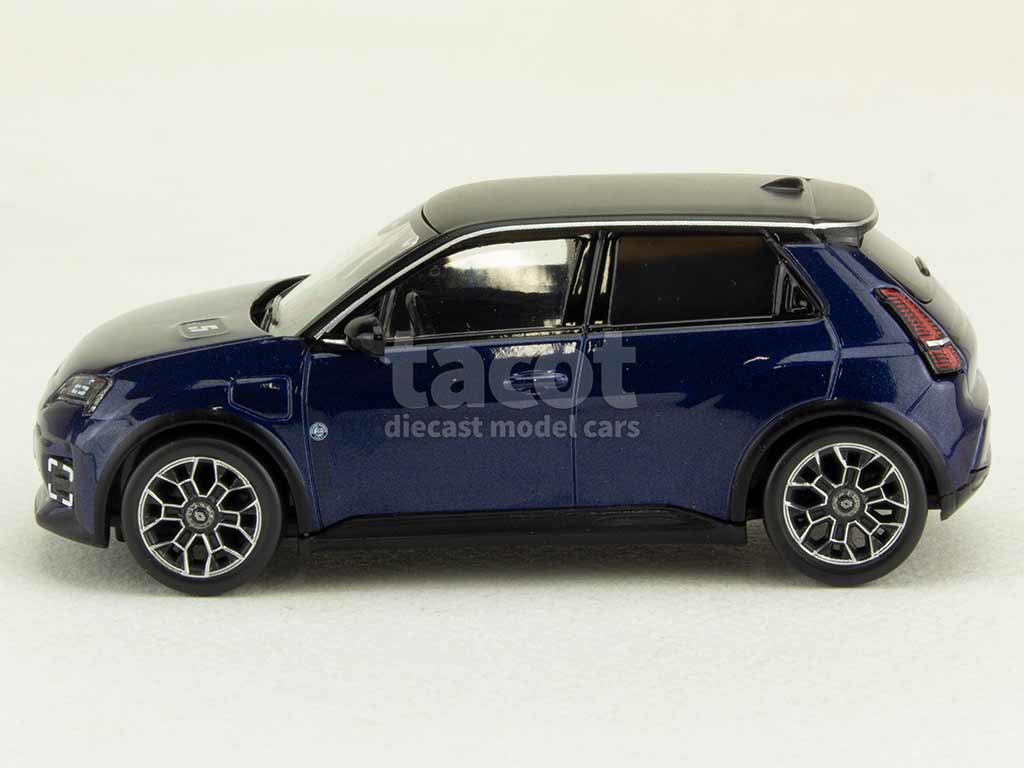 108372 Renault R5 E-Tech Roland Garros 2025