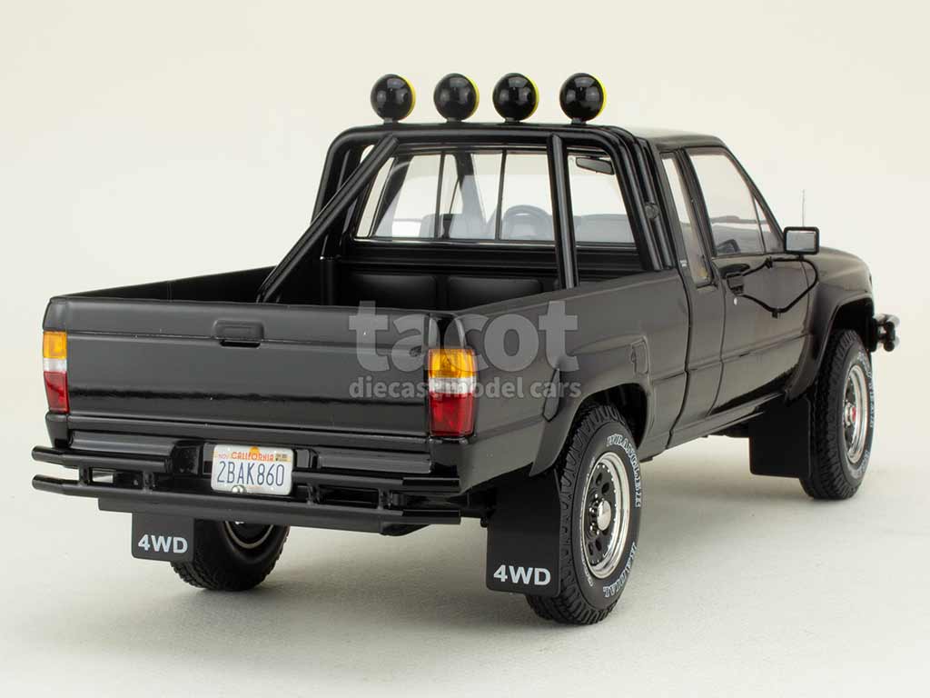 108380 Toyota Hilux Truck Xtra Cab 4x4 1985
