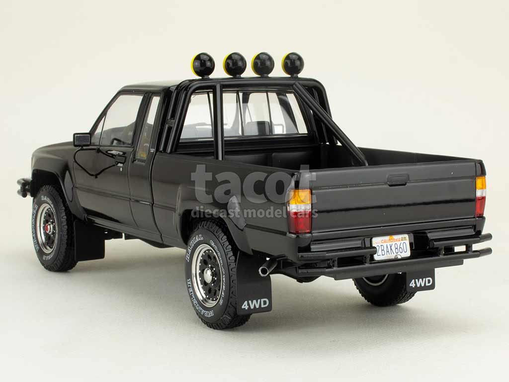 108380 Toyota Hilux Truck Xtra Cab 4x4 1985