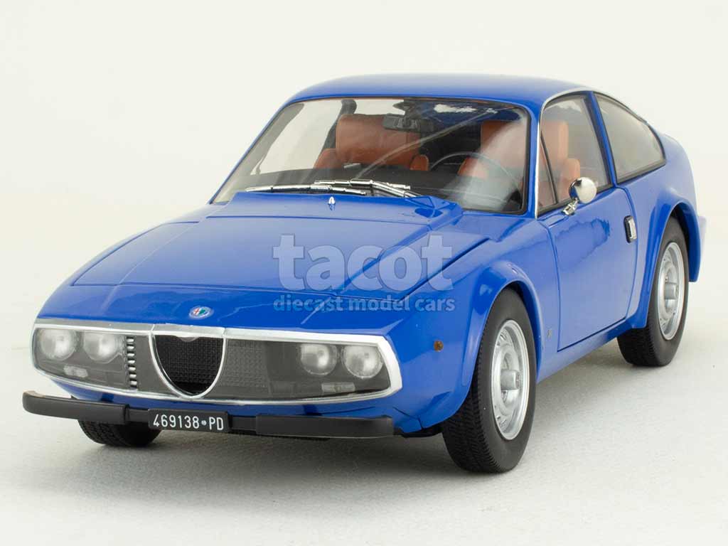 108381 Alfa Romeo Giulia GT 1300 Junior Zagato 1969