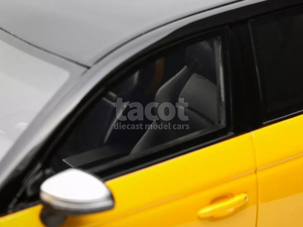 108427 Audi S1 Sportback Sportback 2015