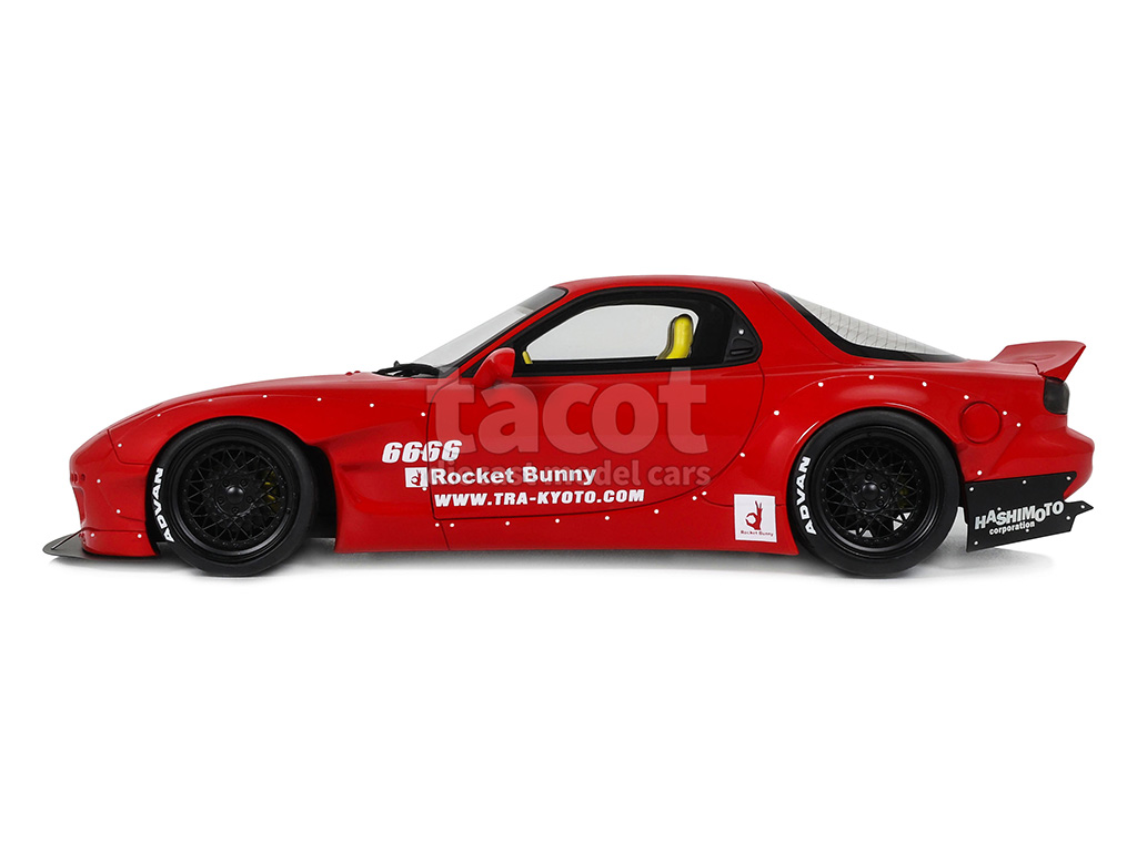 108433 Mazda RX7 Bunny Aero 2015