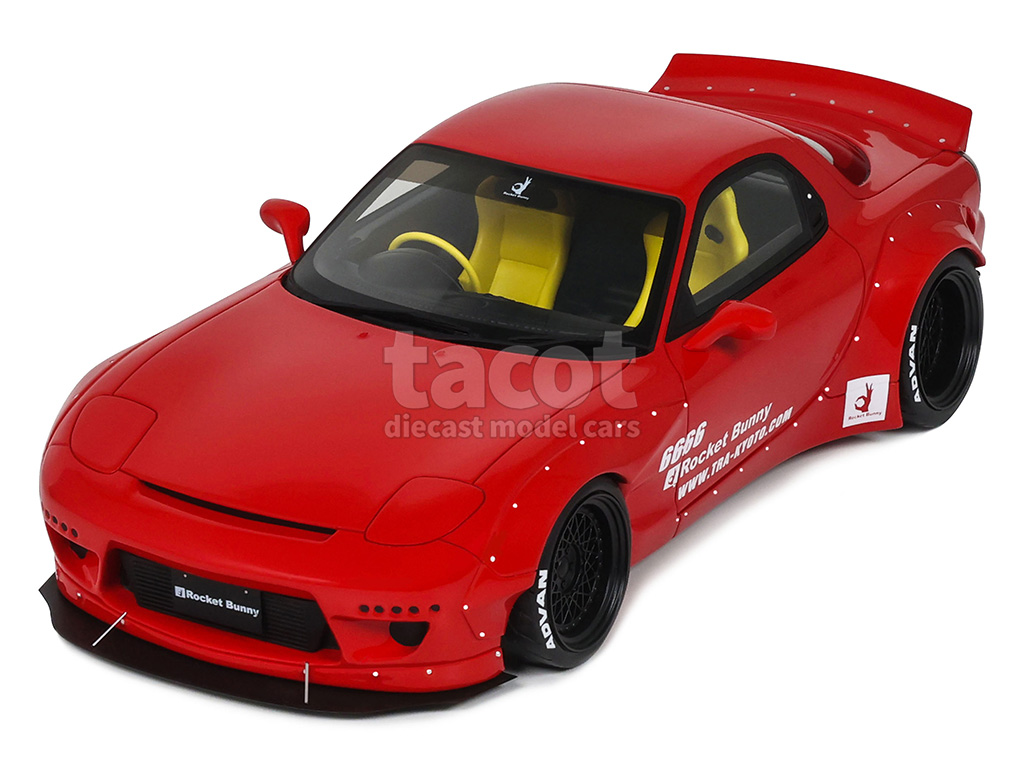 108433 Mazda RX7 Bunny Aero 2015
