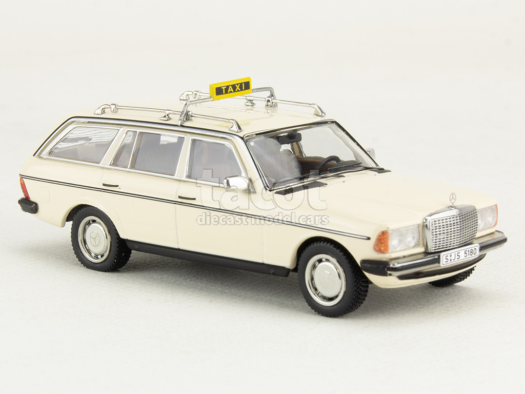 108441 Mercedes 200T/ S123 Taxi 1982