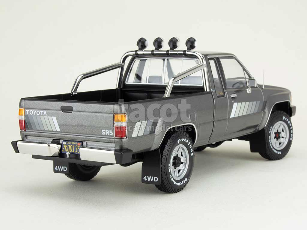 108468 Toyota Hilux Truck Xtra Cab 4x4 1985