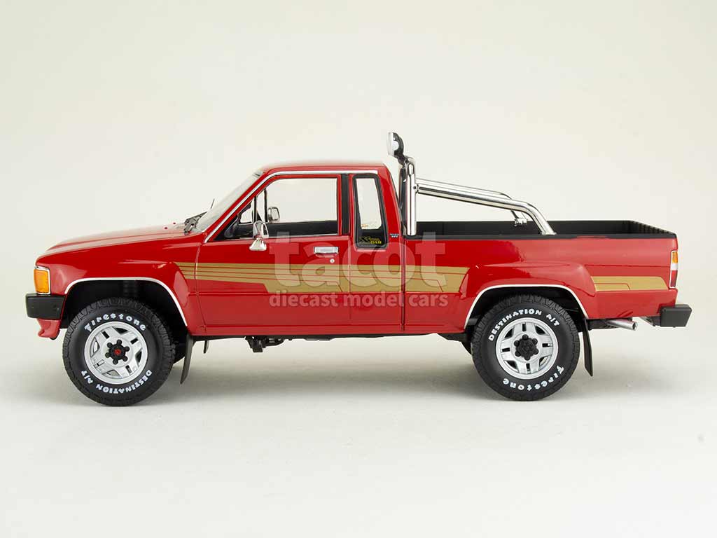 108469 Toyota Hilux Truck Xtra Cab 4x4 1985