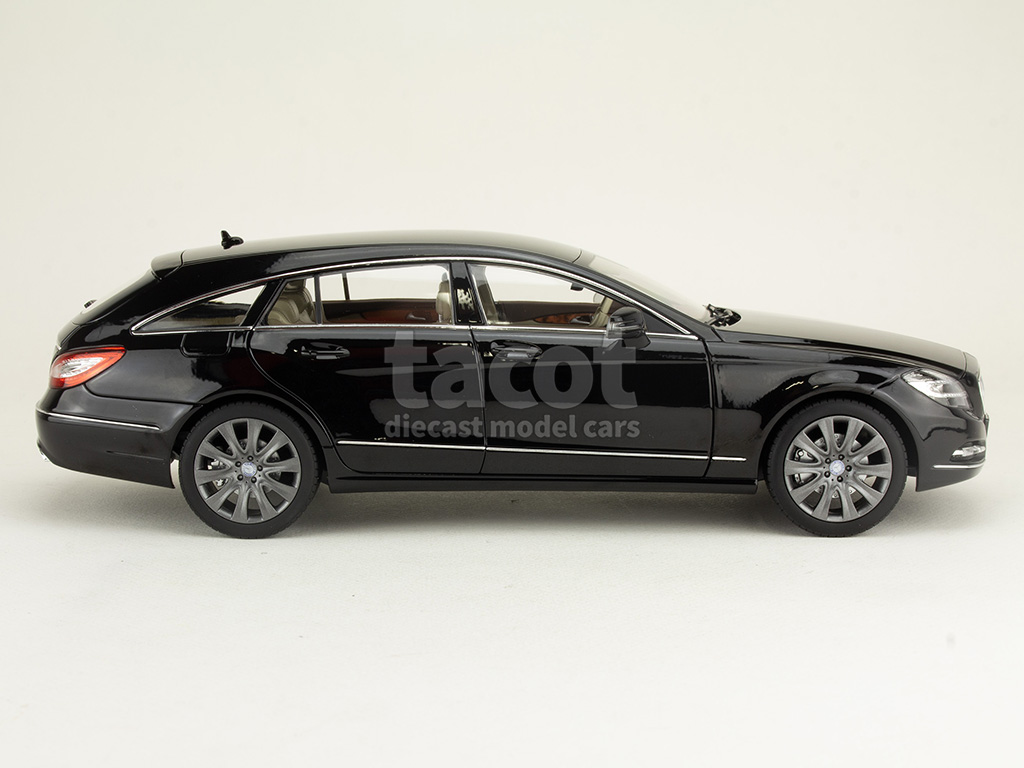 108481 Mercedes CLS Shooting Brake/ X218 2011