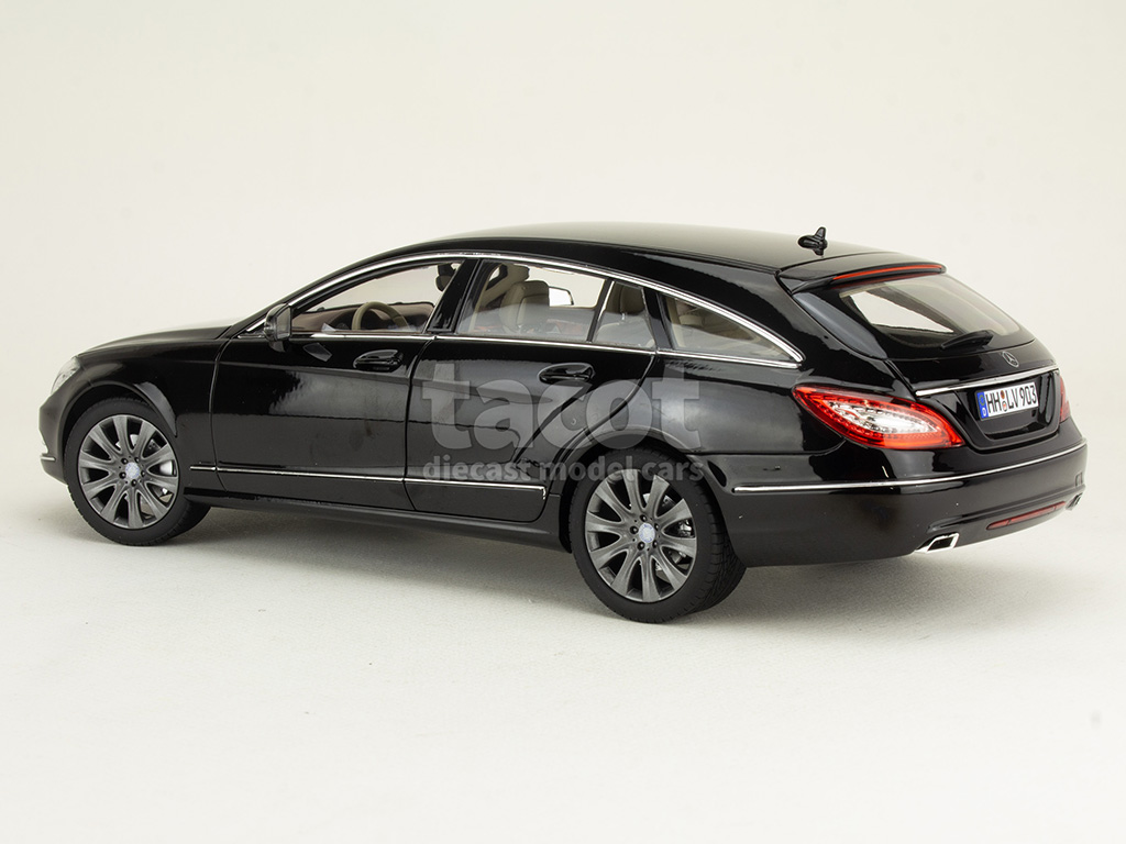 108481 Mercedes CLS Shooting Brake/ X218 2011