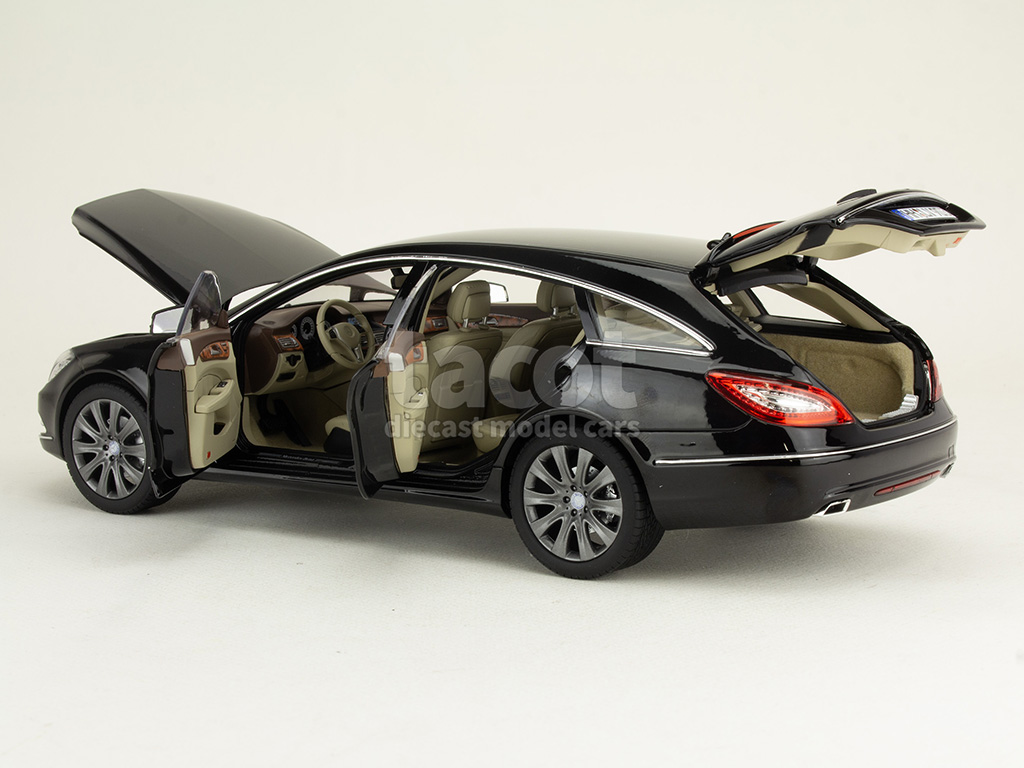 108481 Mercedes CLS Shooting Brake/ X218 2011