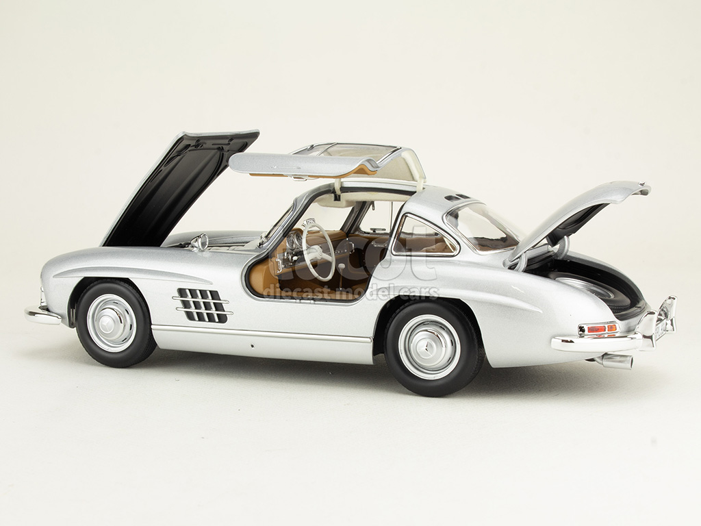 108483 Mercedes 300 SL/ W198 Coup&eacute; 1954