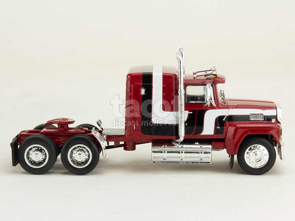 108535 Ford LTL-9000 Tracteur 1978