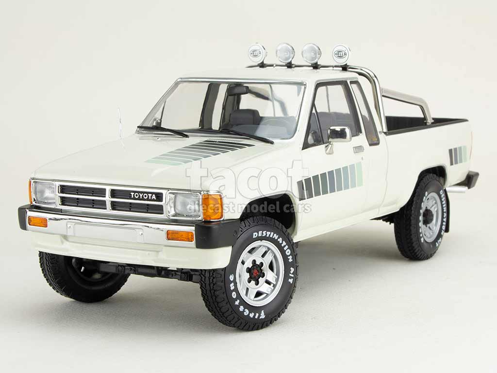 108549 Toyota Hilux Truck Xtra Cab 4x4 1985