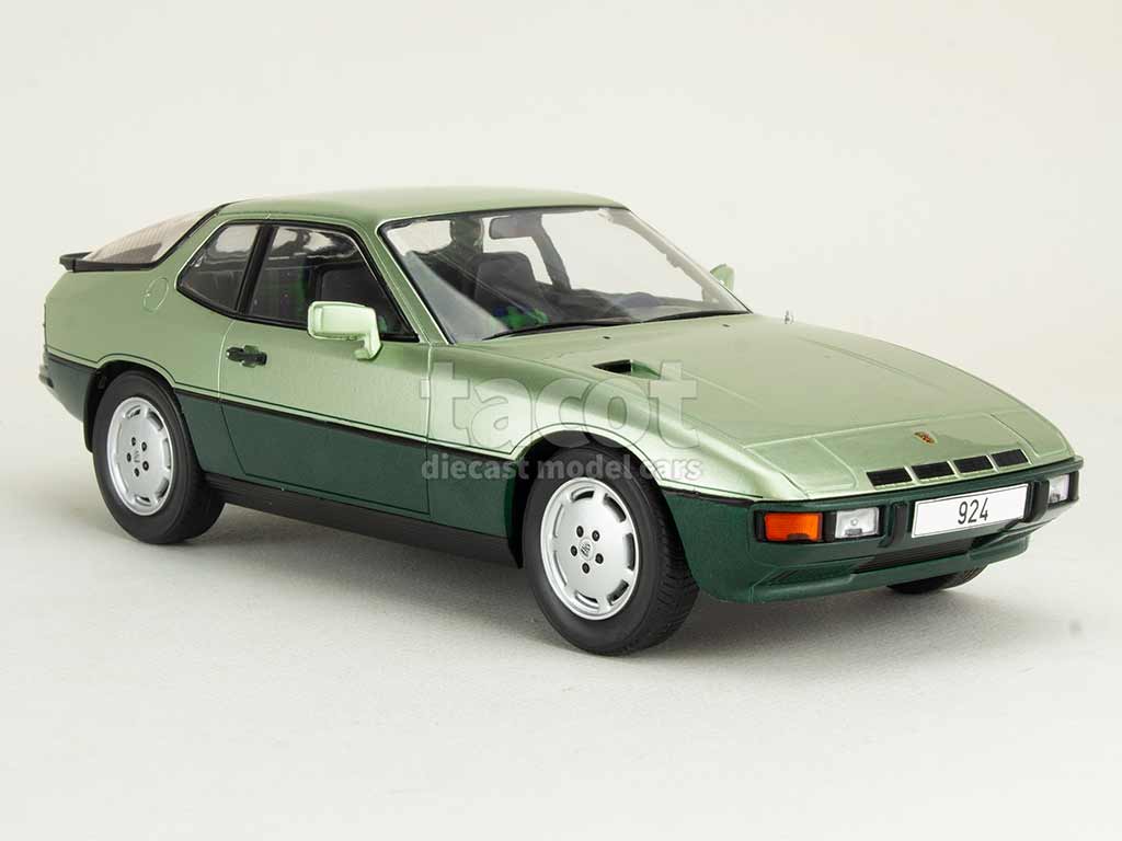 108553 Porsche 924 Turbo 1979