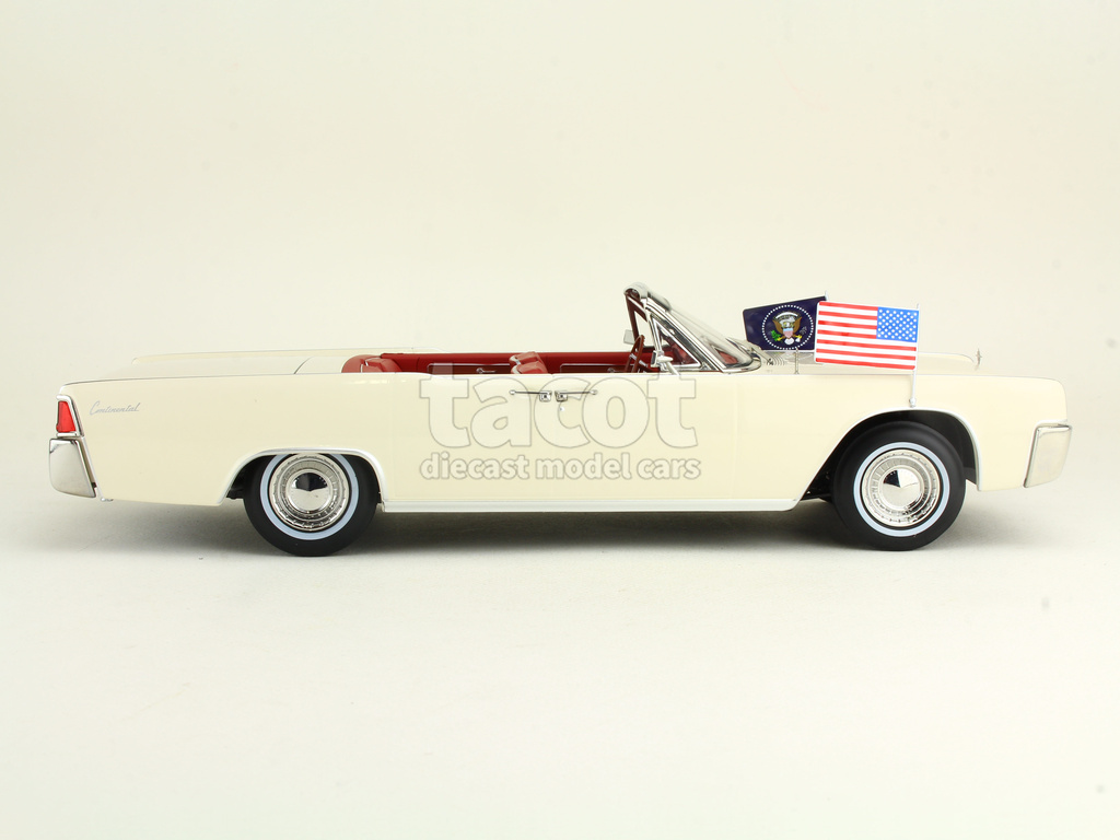 108581 Lincoln Continental Pr&eacute;sidentielle 1963