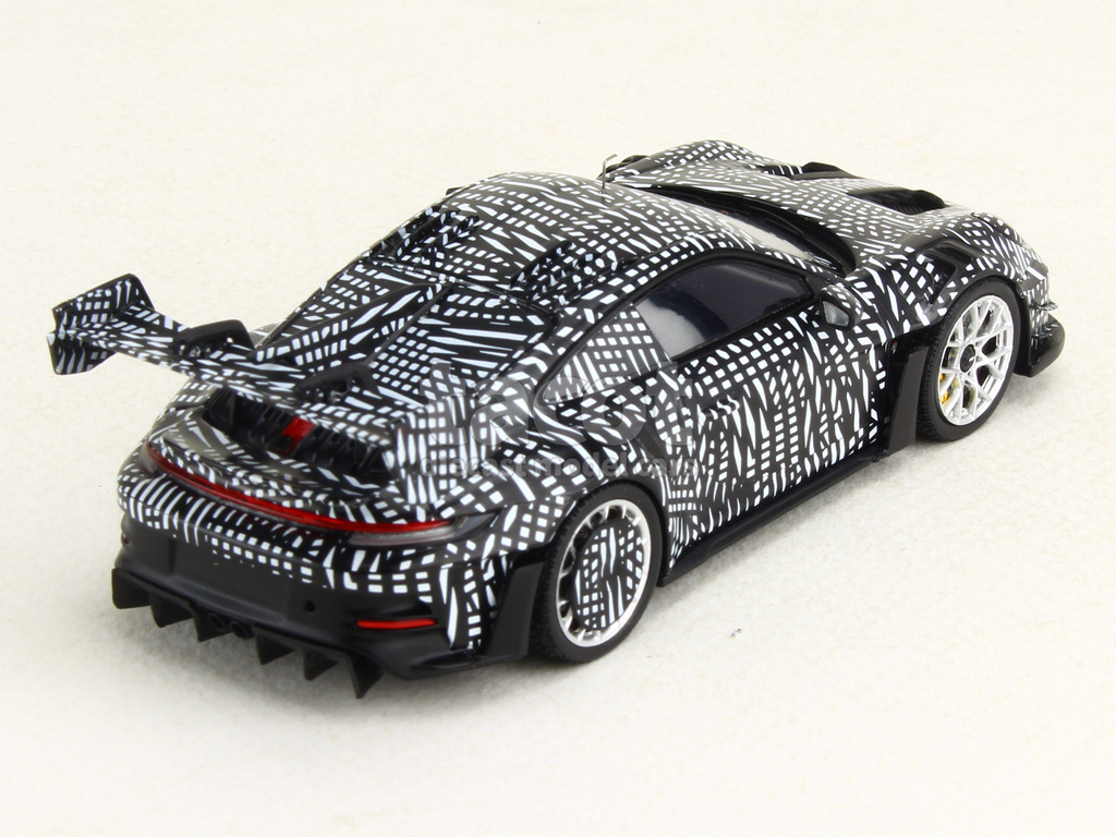 108585 Porsche 911/992 GT3 RS Manthey Kit 2025