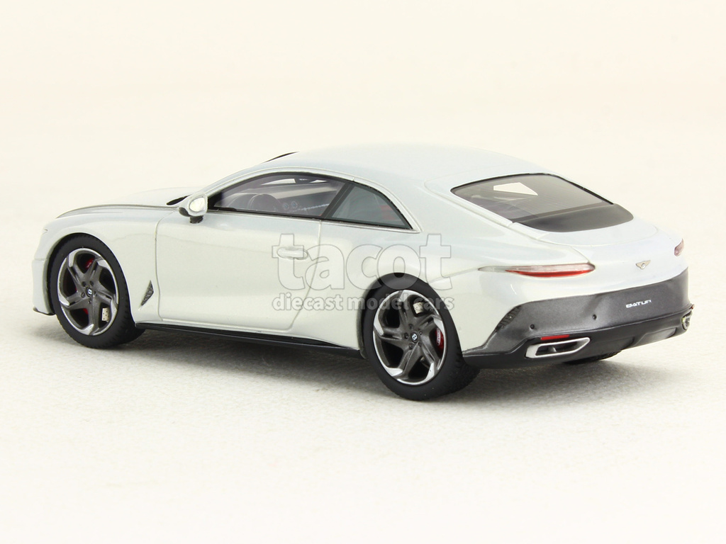 108622 Bentley Mulliner Batur Coup&eacute; 2023