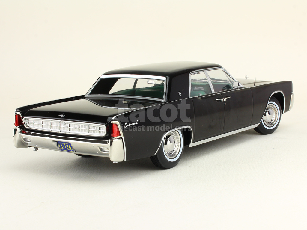 108625 Lincoln Continental Sedan 1963