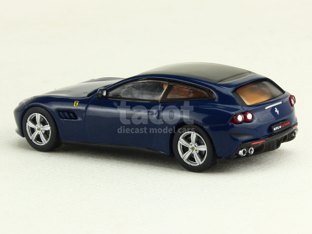 108643 Ferrari GTC/4 Lusso 2016