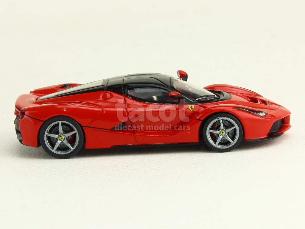 108644 Ferrari LaFerrari 2013
