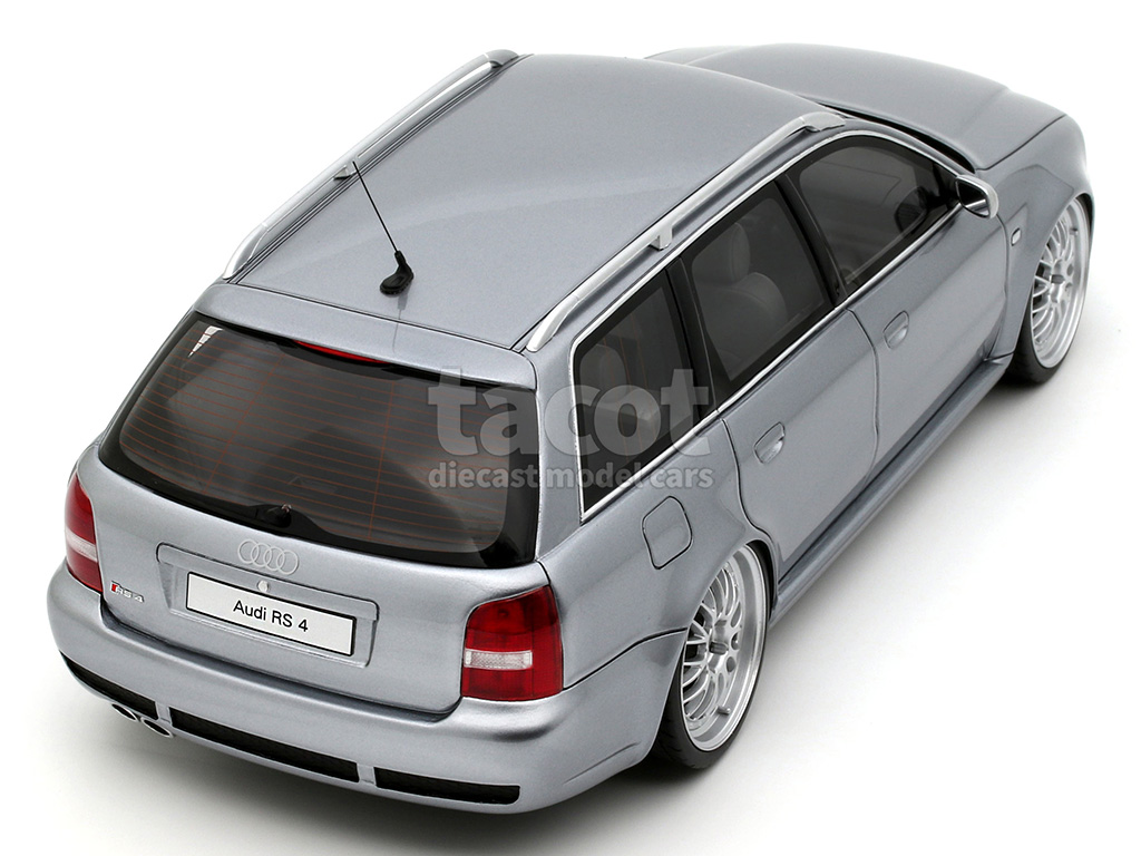 108663 Audi RS4 Stanced 2025