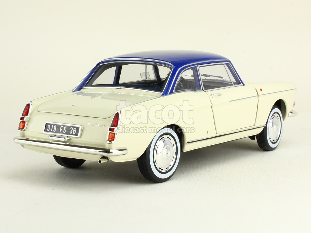 108694 Peugeot 404 Coup&eacute; 1967