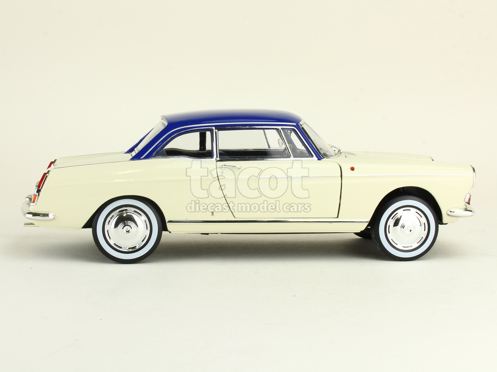 108694 Peugeot 404 Coup&eacute; 1967