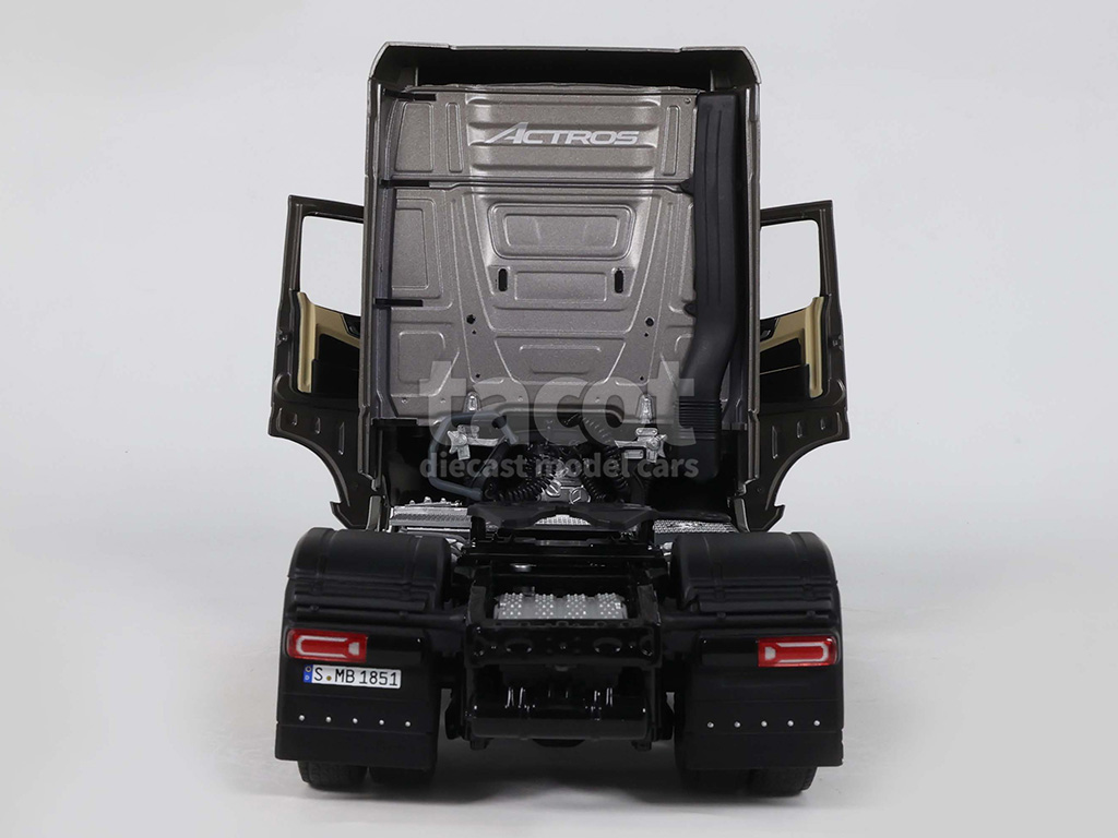 108704 Mercedes Actros L 2021