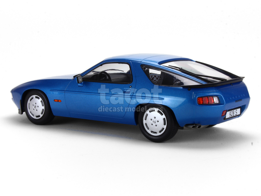 108727 Porsche 928S 1980