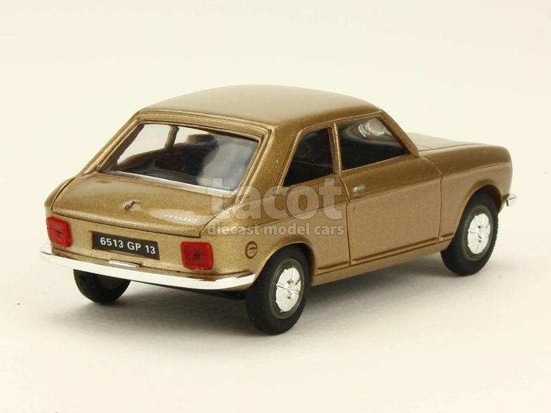 20015 Peugeot 304 Coupé