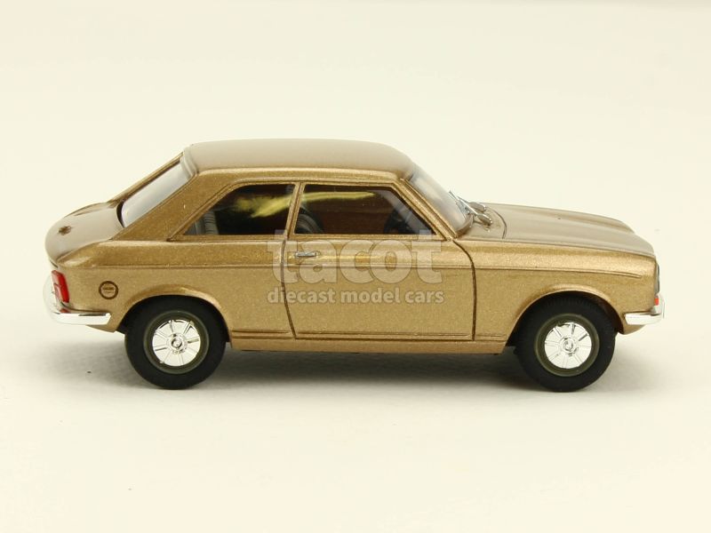 20015 Peugeot 304 Coupé