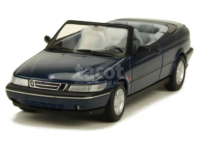 21942 Saab 900 Cabriolet 1995