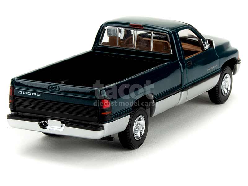 23061 Dodge RAM 2500 V10 1996