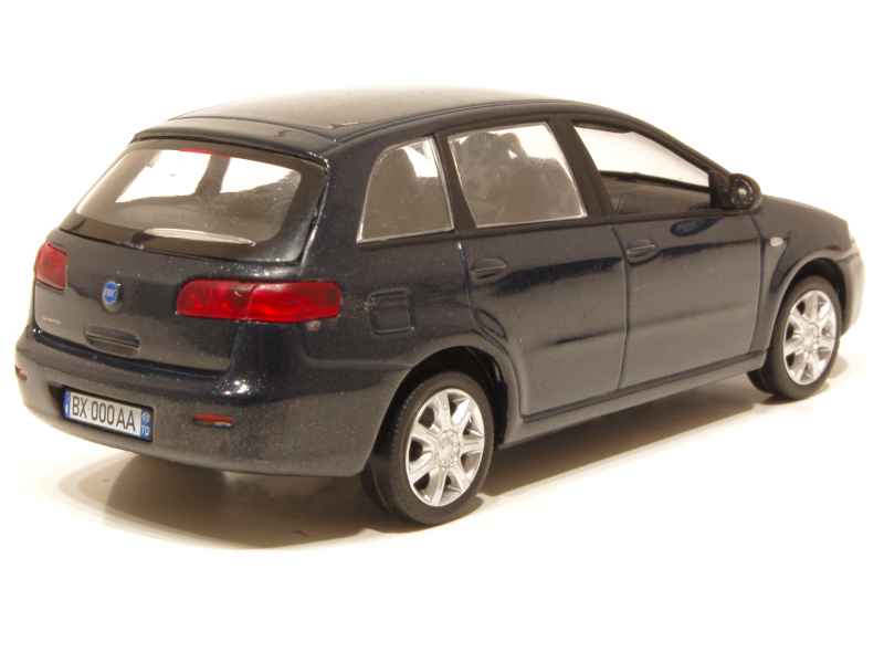 23223 Fiat Croma 2005