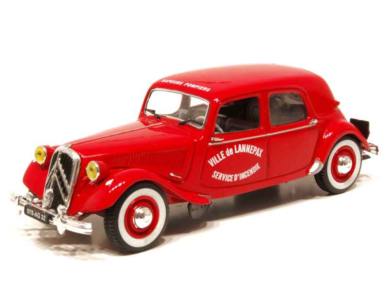 23228 Citroën Traction 15CV Pompiers 1952